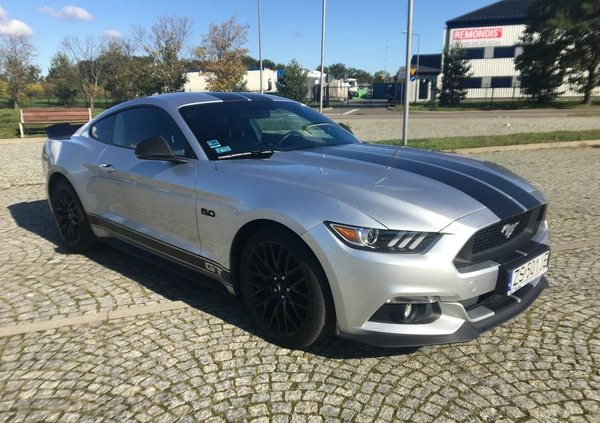 Ford Mustang cena 129000 przebieg: 41633, rok produkcji 2015 z Szczecin małe 67